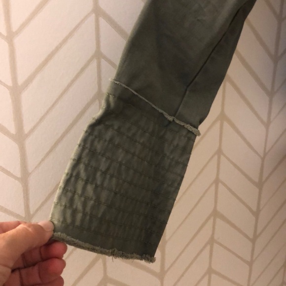 Military inspired Jean Jacket - Picture 5 of 6